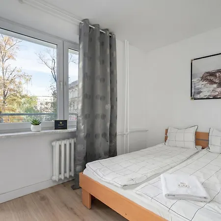 Golden - Center - One Bedroom Apartment&kredytowa